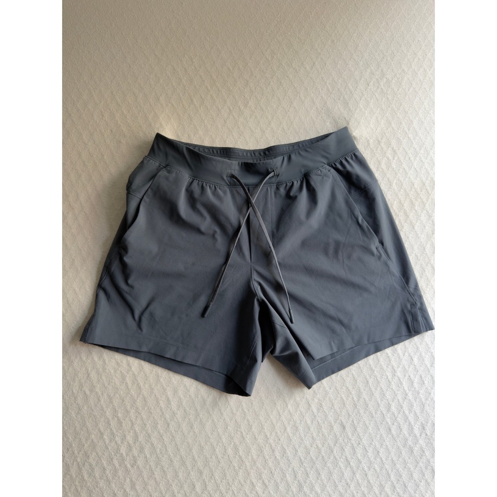 Lululemon Pace Breaker Linerless Short 5" Recycled Polyester Athleisure